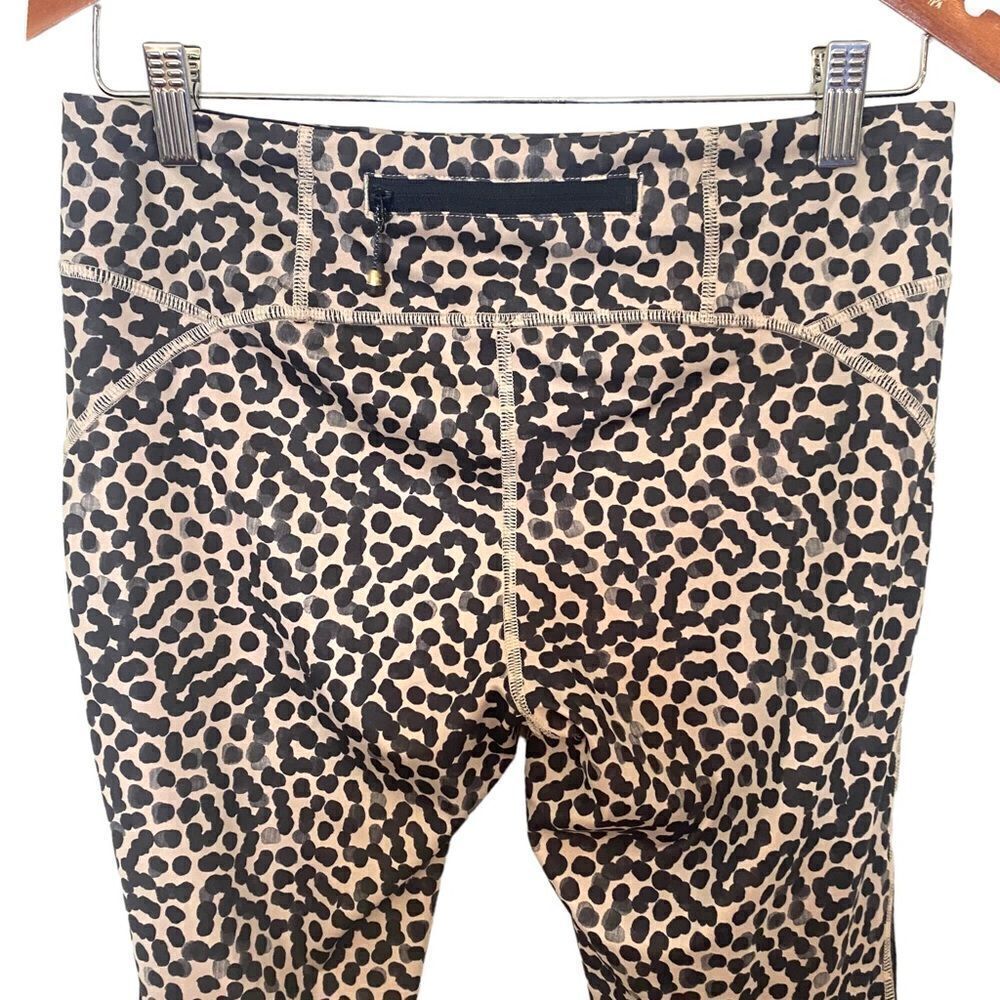 LULULEMON Gather & Sprint Crop Ace Spot Grain Black Rare THROWBACK! - Picture 6 of 9